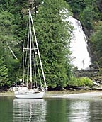 Squiz anchored next to Chatterbox Falls.